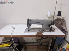 ماكينة خياطة للبيع 0