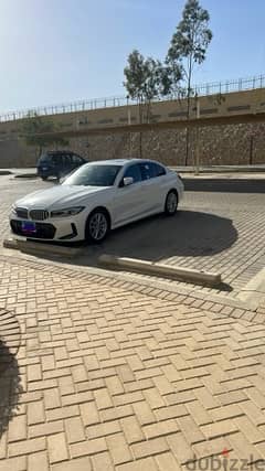 BMW 330i M 2023 0