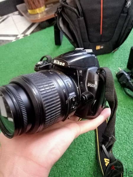 كاميرا Nikon 5000d  بكل مشتملاتها كسر زيرو بدون اى عيوب 8
