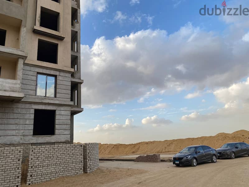 Penthouse 243m Delivery in 3 months DP 4M 7