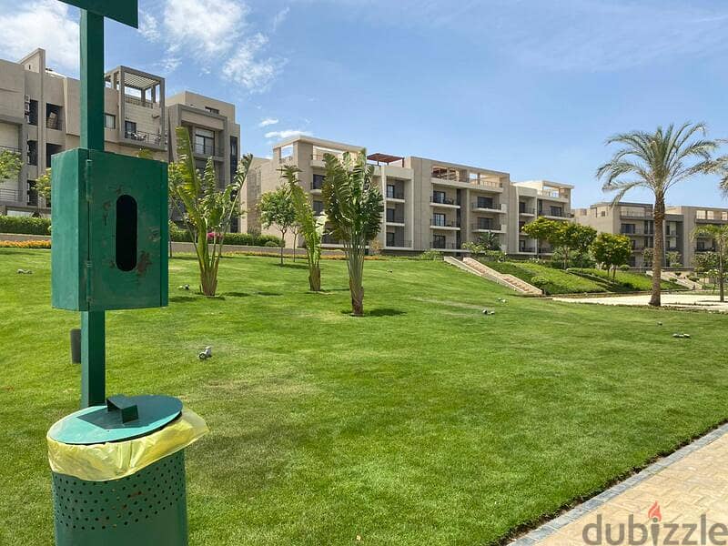 Penthouse with roof fully finished for sale best location in Palm Hills New Cairo 5