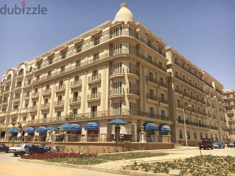 Apartment for sale in interest-free installments minutes from the American University and next to Mivida in Hyde Park Compound, Fifth Settlement 3