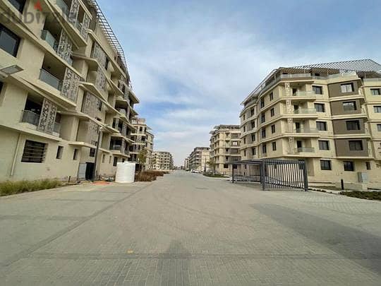 Prime Location Resale Apartment 127m In Badya Palm Hills 1