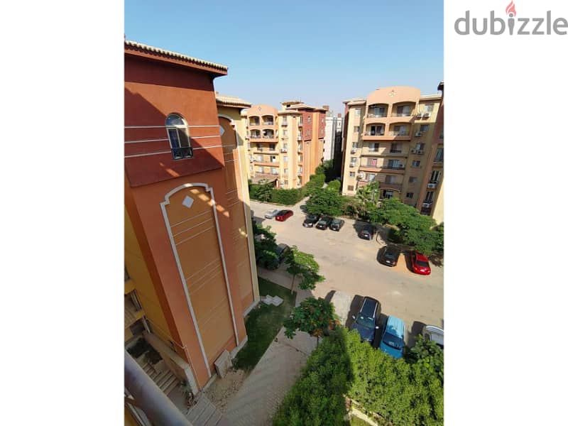 Apartment For sale in Compound Hay El Montazah hadayek october 130m 4