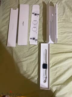Apple watch series 3 *in very good condition* with box 0