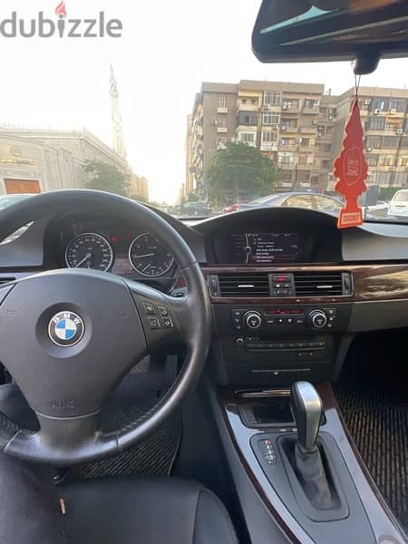 BMW 320 2010 7