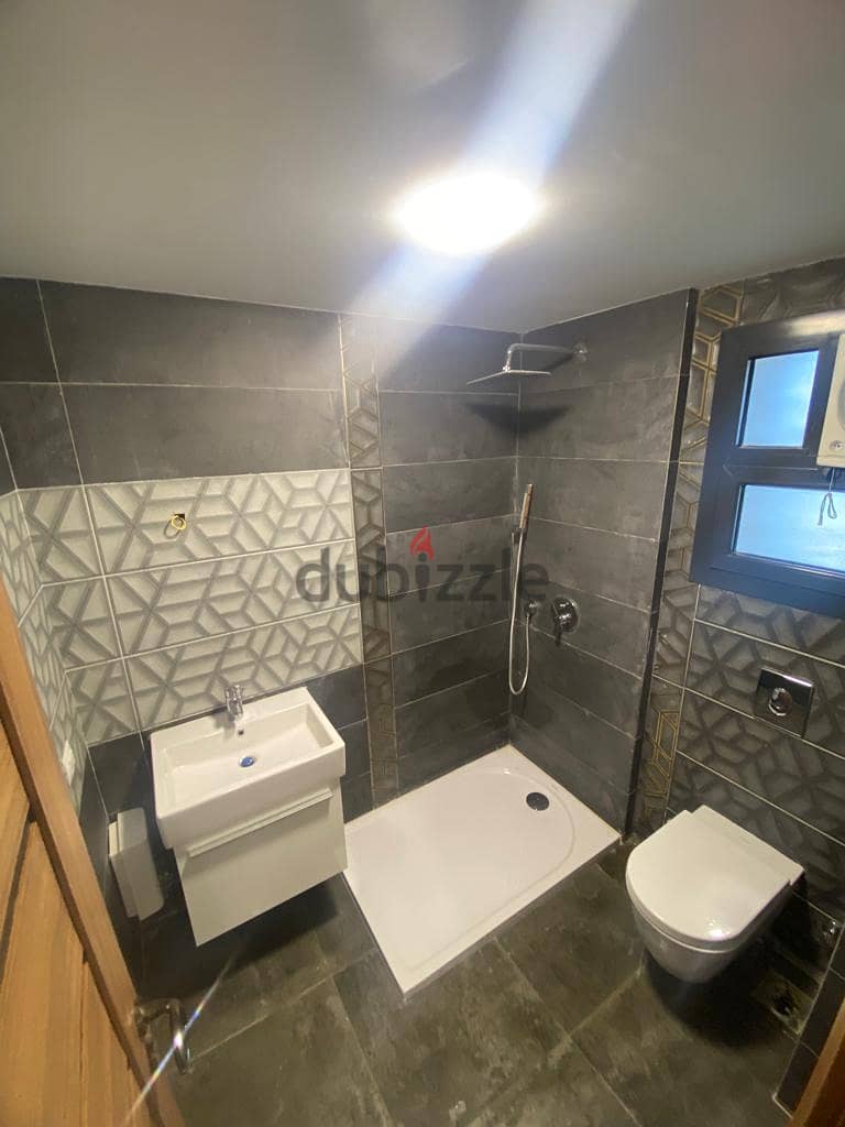 Apartment for rent in azad compound 10