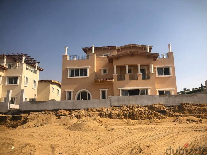 6-bedroom villa Standalon, 427 m prime location ,ready to move  at hot price in Hyde Park Compound, Fifth Settlement, New Cairo 8