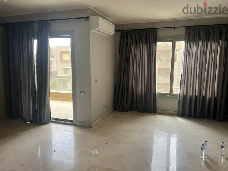 Semi furnished apartment with appliances  2rooms rent Village Gate Palm Hills 2