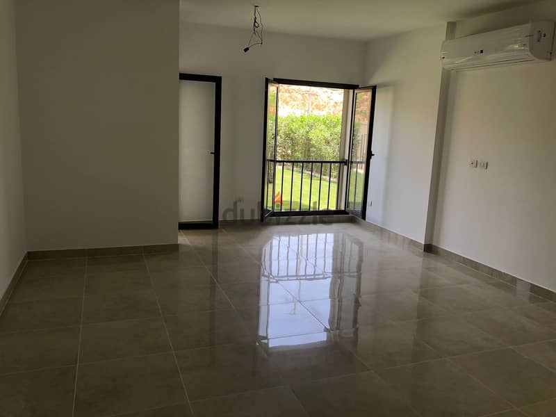 Apartment with garden for rent in marasem 5th square 1