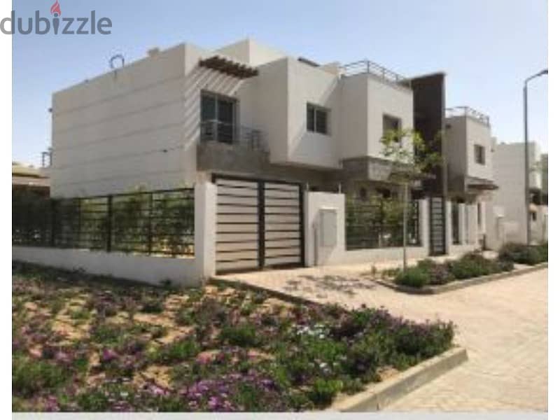 Twin house for sale With Down Payment and Installments Prime Location Hydepark New Cairo 6