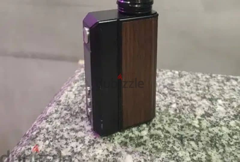 for vape drag 4 excellent condition with box 2