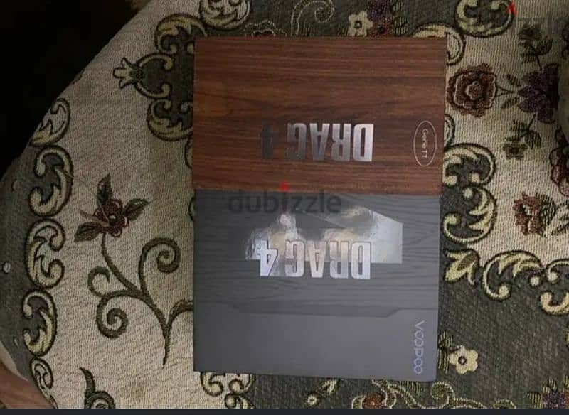 for vape drag 4 excellent condition with box 4