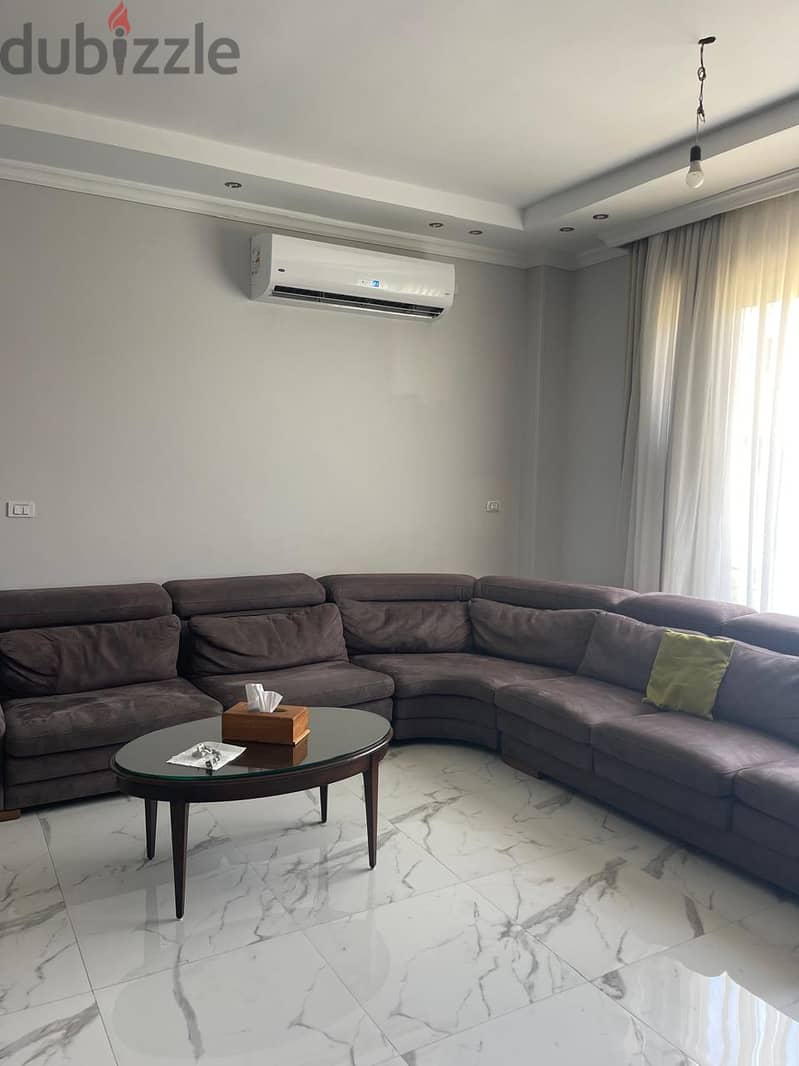 For rent fully finished apartment with kitchen in VGK New Cairo - فيلدج جاردنز قطاميه التجمع الخامس 0