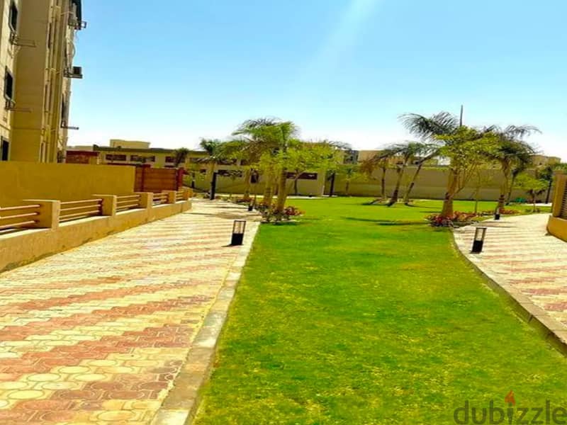 3-bedroom apartment with a landscape view, immediate receipt, with a special cash discount, in the heart of the settlement, with a 10% down payment 6