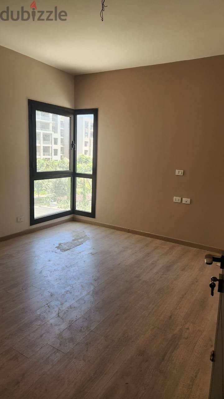 For rent fully finished apartment 175m garden and lagoon view in The  Address East New Cairo - ذا ادريس ايست التجمع الخامس 14