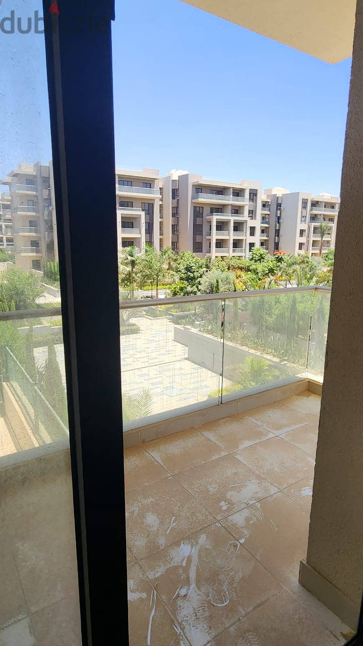 For rent fully finished apartment 175m garden and lagoon view in The  Address East New Cairo - ذا ادريس ايست التجمع الخامس 16