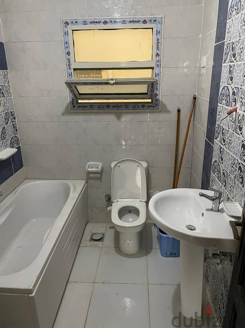 For rent fully finished and furnished apartment with AC`S, kitchen and kitchen applicance in Dar Misr Al Andalous New Cairo - دار مصر الاندلس التجمع 12