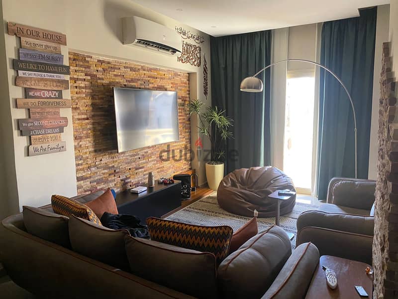 Apartment for rent fully finished and furnished with AC`S, kitchen, kitchen applicance, prime location in El Banafseg New Cairo-البنفسج التجمع الخامس 0