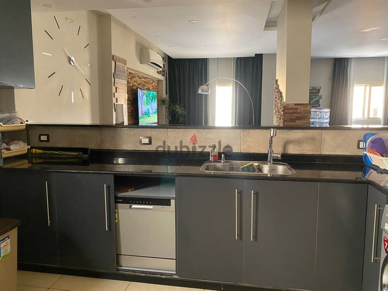 Apartment for rent fully finished and furnished with AC`S, kitchen, kitchen applicance, prime location in El Banafseg New Cairo-البنفسج التجمع الخامس 8