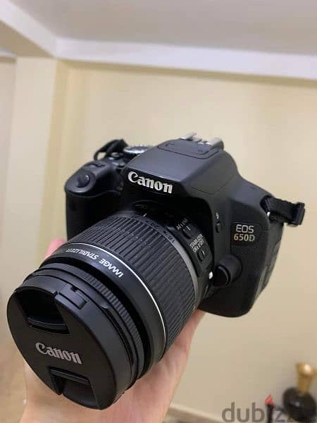 كاميرا canon 650d 
flh tt560 with trigger 
lens 18_55 mm stm 2