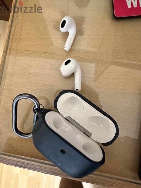 AirPods 3 with MAGSAFE CASE 3