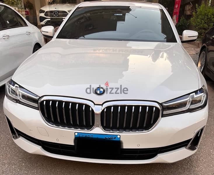 BMW 520 Luxury 2021 0