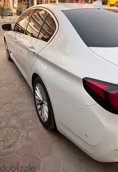 BMW 520 Luxury 2021 4