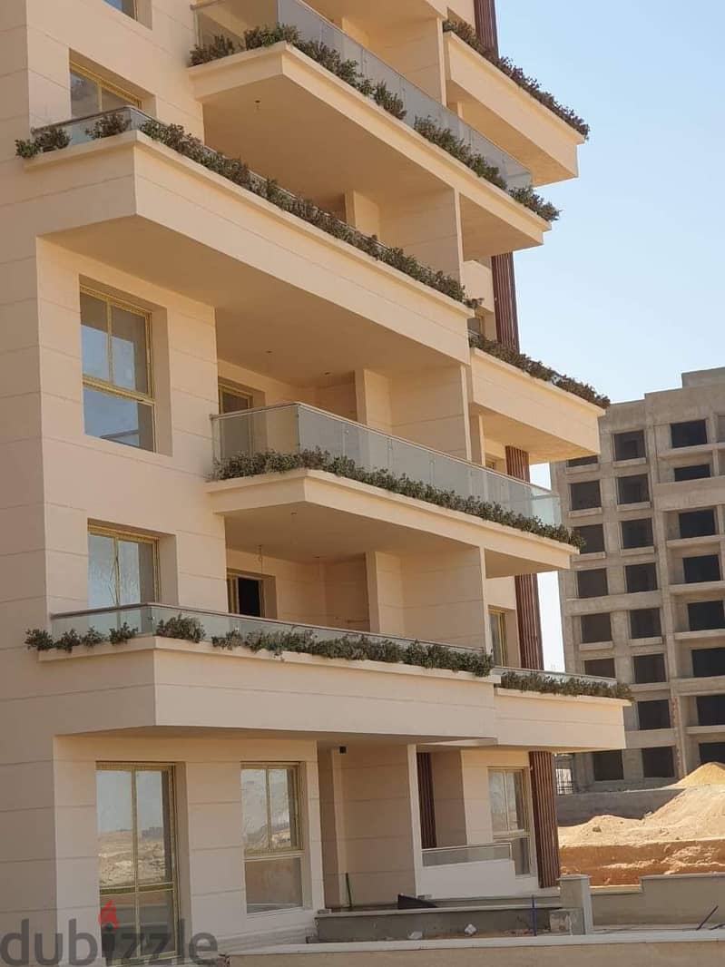 Apartment for sale, fully finished, in De Joya Sheikh Zayed, in front of Sphinx Airport, at a snapshot price شقة للبيع مشطبة بالكامل في كمبوند ديجويا 4