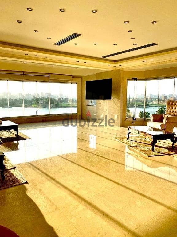 Hotel apartment for sale with very elegant furnishings on the Maadi Corniche in the most prestigious tower on the Corniche. Hotel service RTM 0