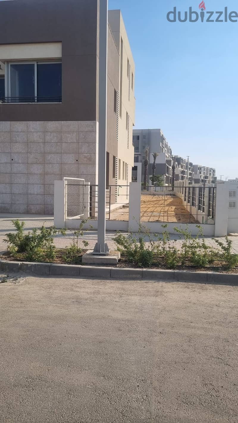 Family House 203m garden 237m with lowest down payment available  in compound  palm hills new cairo 3
