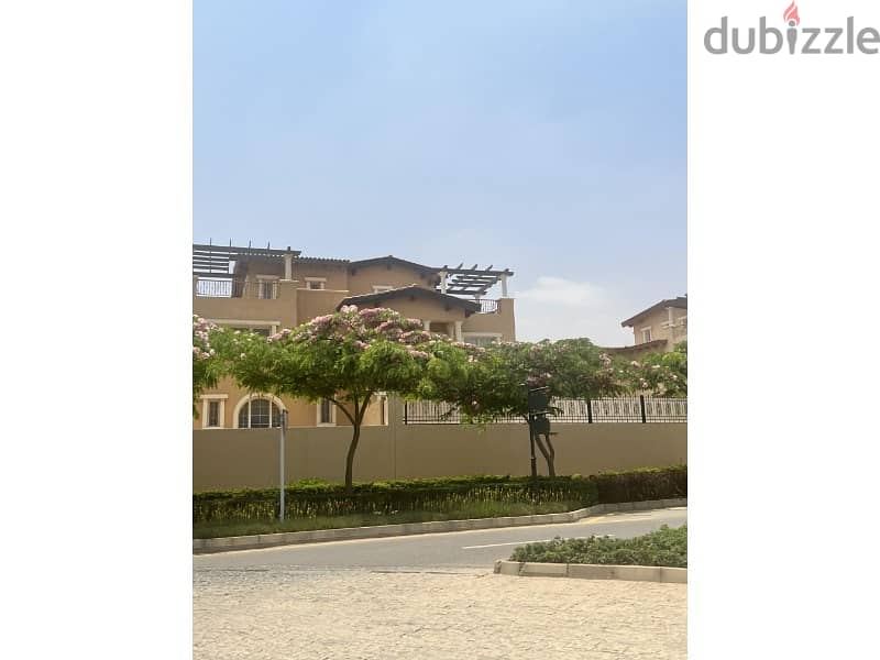 Twin house 300m with amazing location  double view landscape  in compound  hyde park new cairo 6