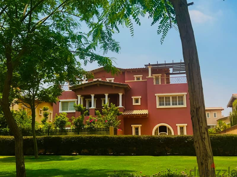 Twin house 300m with amazing location  double view landscape  in compound  hyde park new cairo 10