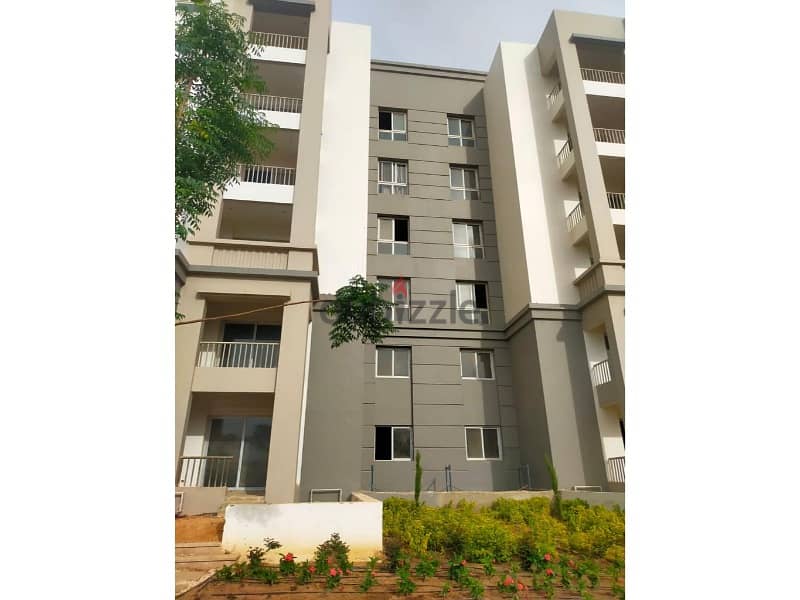 Apartment 207m for sale at the lowest price view Landscape prime location 3 Bedrooms in Hyde Park Resident Compound in Fifth Settlement 6