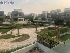 for sale Villa 380m modern view park and pocket landscape  in compound  hyde park ready to move 0