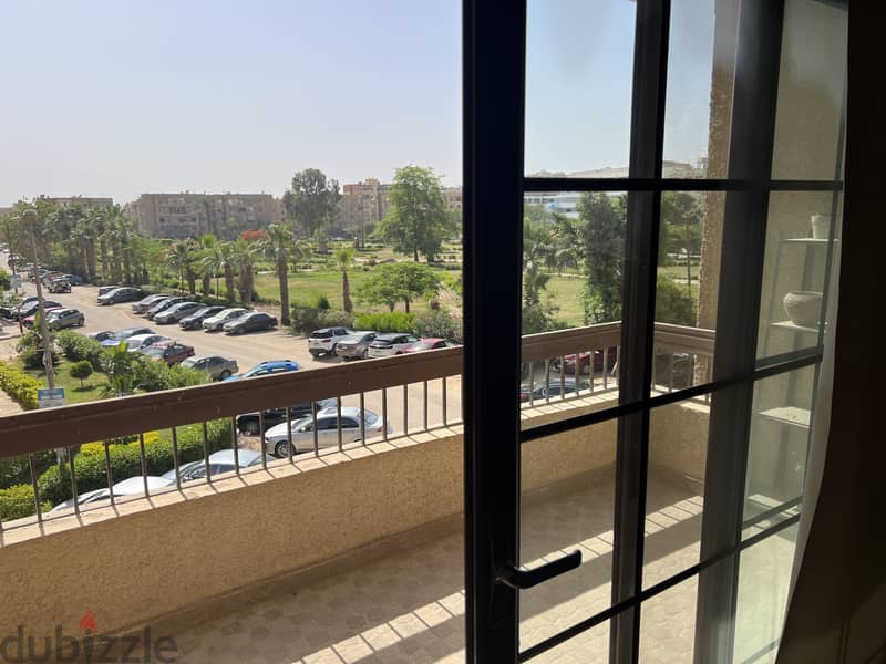 New luxury apartment in front of Wadi degla club 12