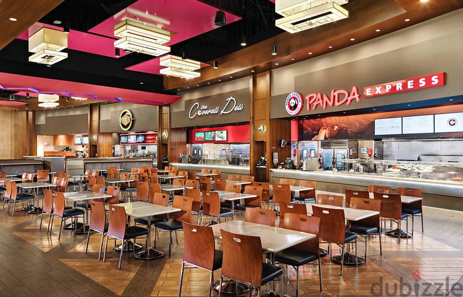 A food court restaurant with an 11-year installment and 11% discount, first row on the western axis, in front of two hospitals and next to the banking 3