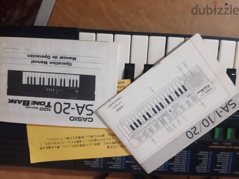 أورج CASIO كوري أصلي أكثر من 100 ايقاع وأله موسيقية مدمجة . 32 مفتاح 18