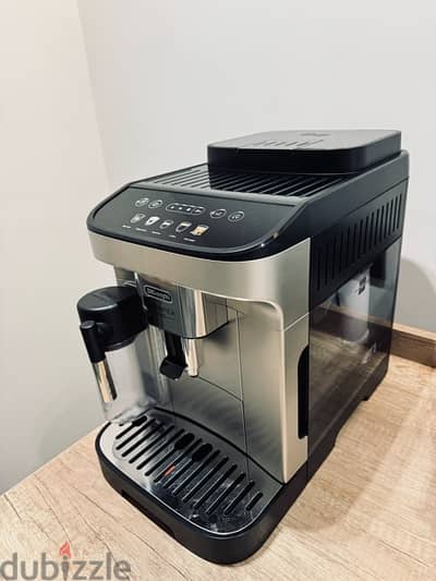 Coffe Machine Delonghi Magnifica Evo