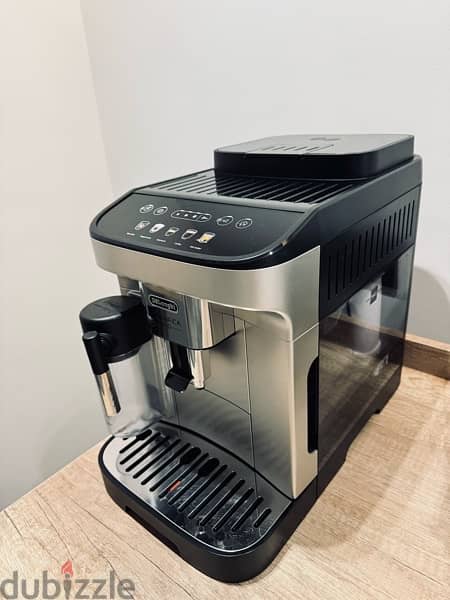 Coffe Machine Delonghi Magnifica Evo 2