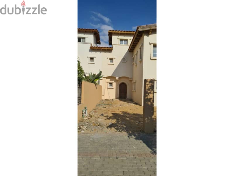 Classic Townhouse 215m For Sale view Landscape With Land Area 186m With The Lowest Down payment In Hyde Park Resident Compound In Fifth Settlement 2