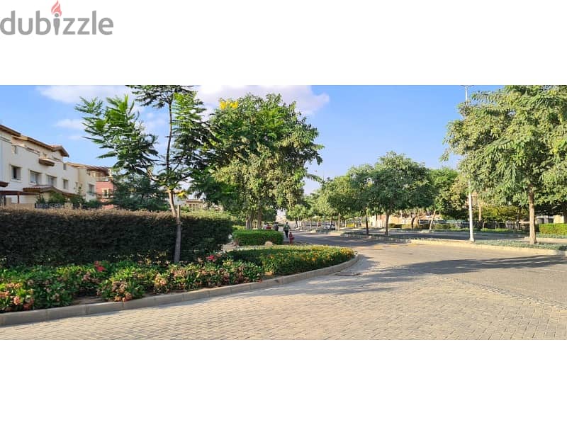Classic Townhouse 215m For Sale view Landscape With Land Area 186m With The Lowest Down payment In Hyde Park Resident Compound In Fifth Settlement 4