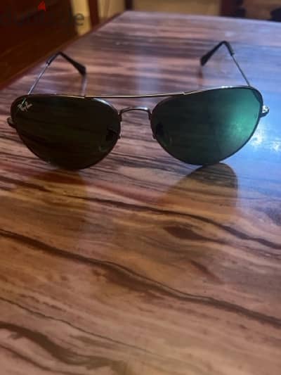 ray ban sunglasses