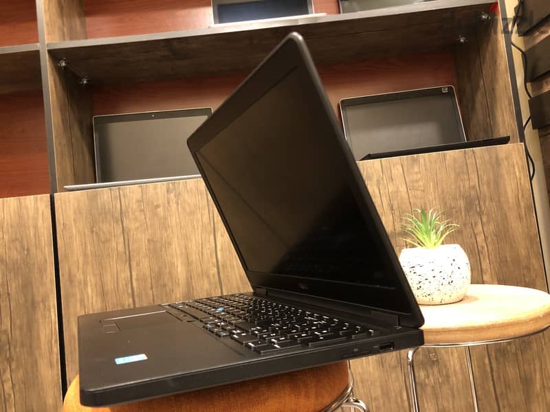 Dell latitude 5550 الجيل الخامس 2