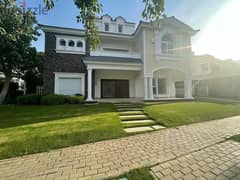Villa for sale in Mountain View Hyde Ready to move New cairo