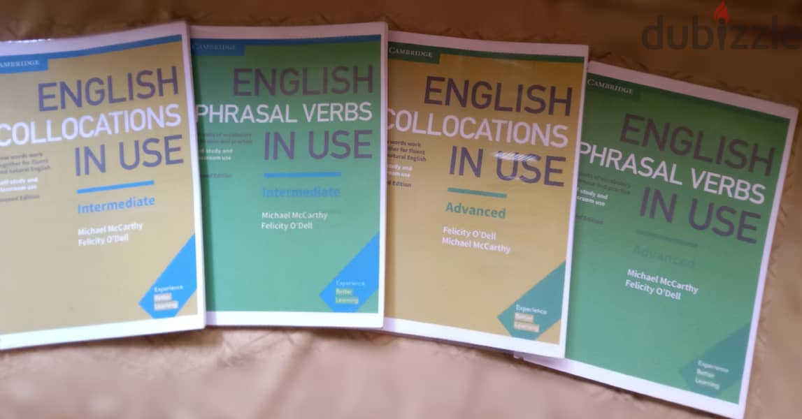 4 books "english in use" phrasal verbs,Collocations 0