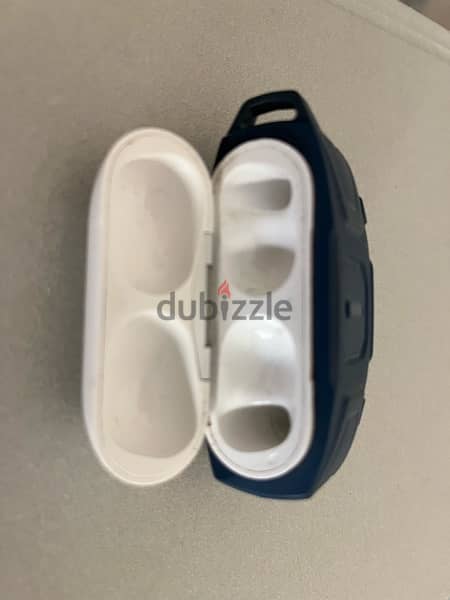 AirPods Pro case 1