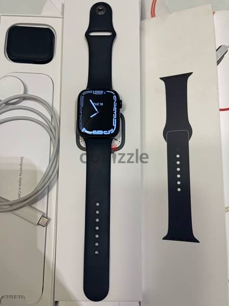 Apple Watch Series 7  45mm. 1