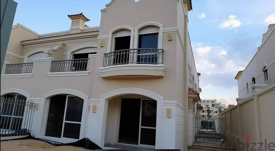 Villa Town For Sale Ready To Move Lavista Patio 5 East El Shorouk City Prim Location Near To Madinty / 8