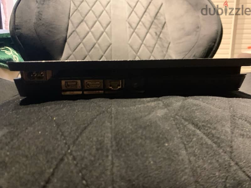 PS4 slim 500GB used 2